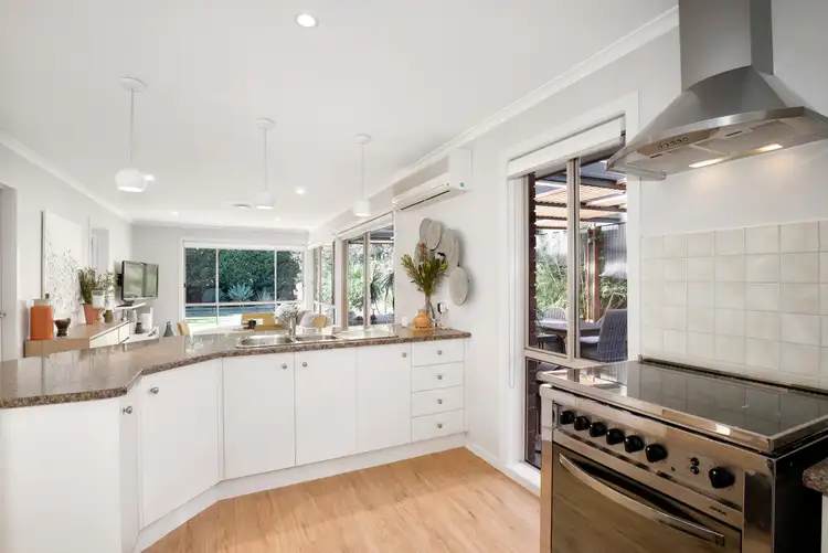 Fourth view of Homely house listing, 11 Yolanda Court, Kilsyth VIC 3137