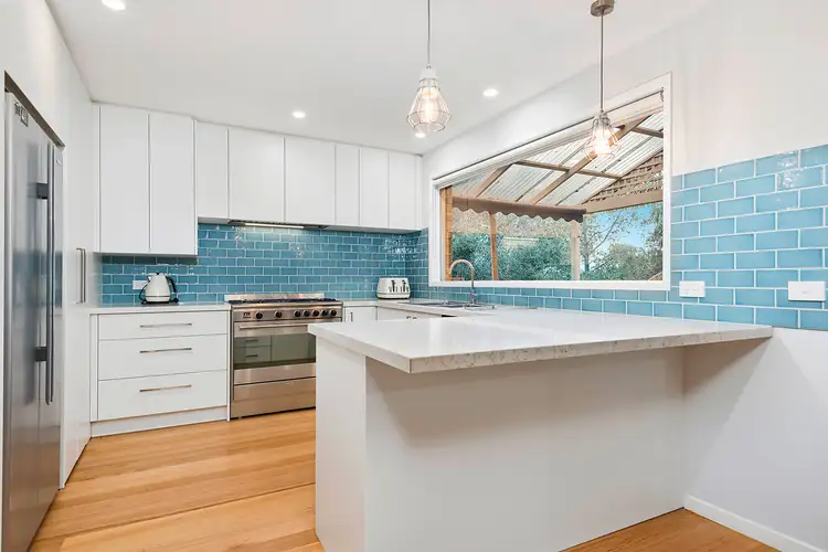 Fifth view of Homely house listing, 5 Paulette Close, St Helena VIC 3088