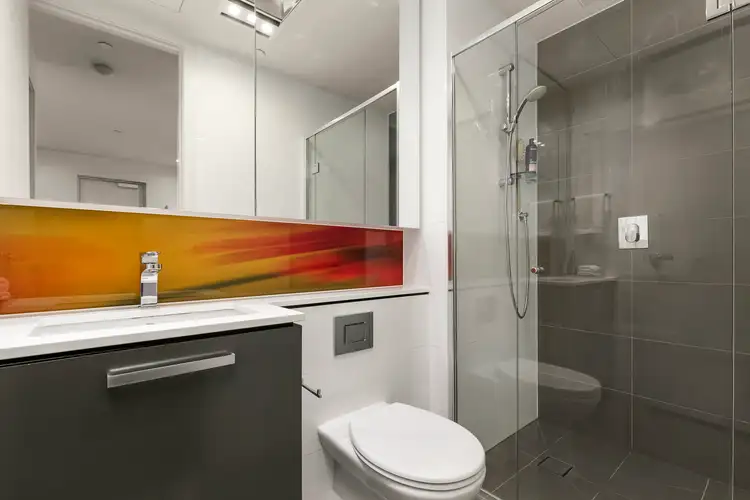 Sixth view of Homely apartment listing, 5/8 Charles Street, Prahran VIC 3181