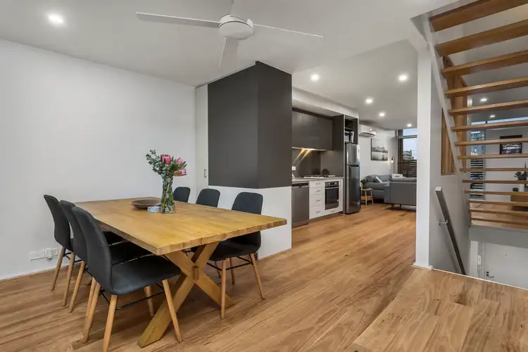 15/181 Bay Street, Port Melbourne VIC 3207