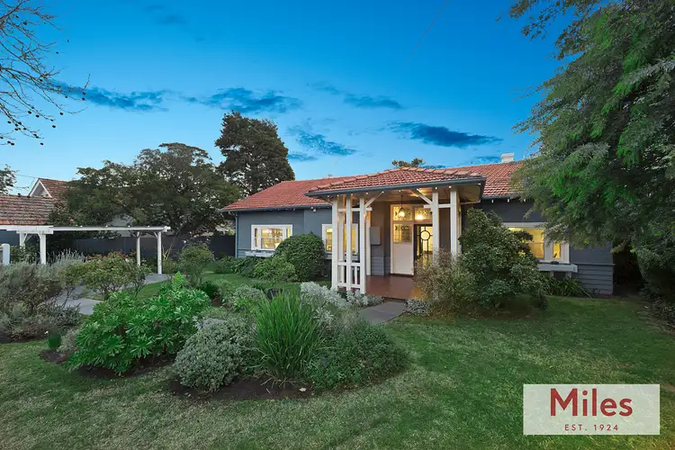 16 Waterdale Road, Ivanhoe VIC 3079