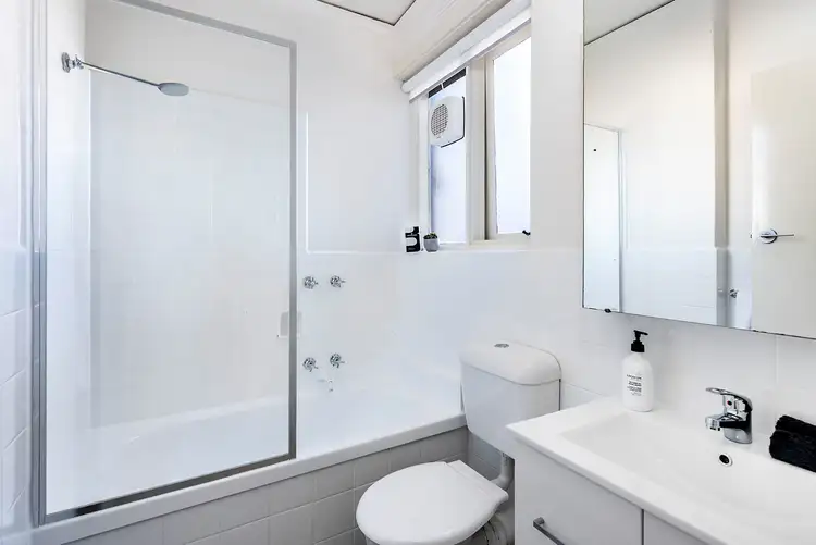 Fifth view of Homely apartment listing, 11/25 Williams Road, Windsor VIC 3181