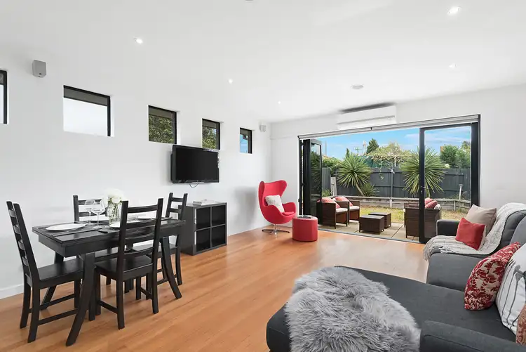 Second view of Homely unit listing, 2/1 Poplar Crescent, Bellfield VIC 3081