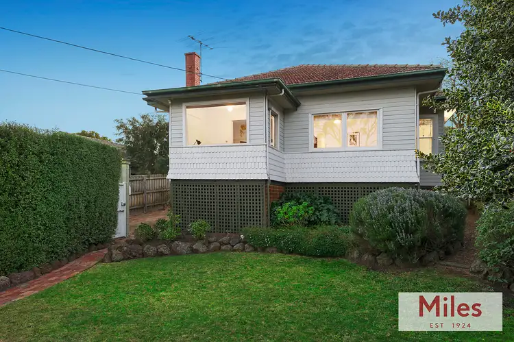 Main view of Homely house listing, 39 Grandview Grove, Rosanna VIC 3084