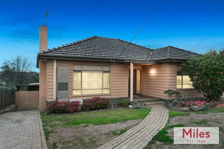 31 Coorie Crescent, Rosanna VIC 3084