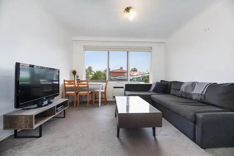 Second view of Homely apartment listing, 3/135 Raleigh Street, Thornbury VIC 3071