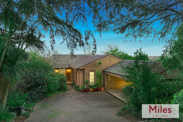 41 Streeton Crescent, Ivanhoe East VIC 3079