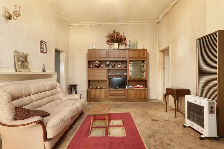 8 Linton  Street, Balaclava VIC 3183