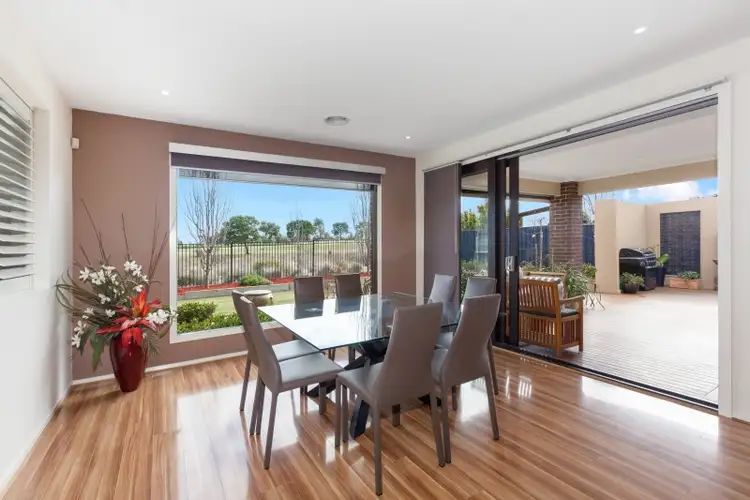 Fifth view of Homely house listing, 32 Mandalay Circuit, Beveridge VIC 3753