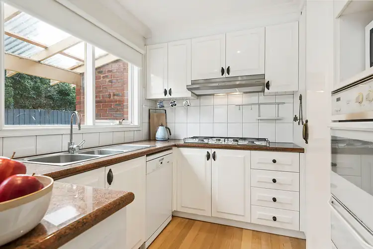 Fifth view of Homely townhouse listing, 1/135 Ivanhoe Parade, Ivanhoe VIC 3079