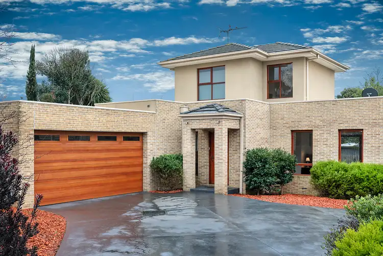 2/15 Mill Avenue, Forest Hill VIC 3131