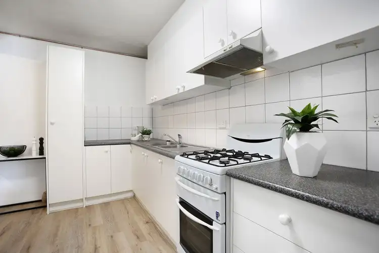 Fourth view of Homely apartment listing, 3/10 Maleela Grove, Rosanna VIC 3084