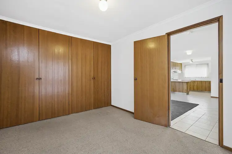 Fifth view of Homely unit listing, 1/21 Fordview Crescent, Bell Post Hill VIC 3215