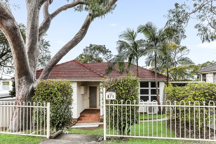 871 Forest Road