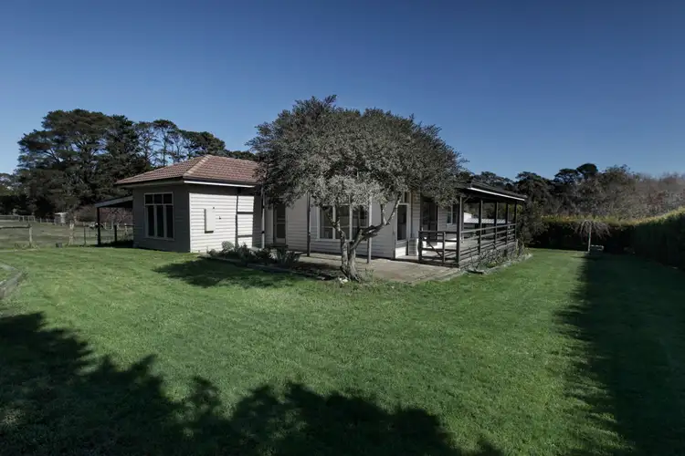 14 Knights Lane, Spring Hill VIC 3444