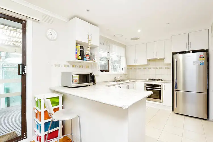 Fourth view of Homely house listing, 2 Mossgiel Park Drive, Endeavour Hills VIC 3802