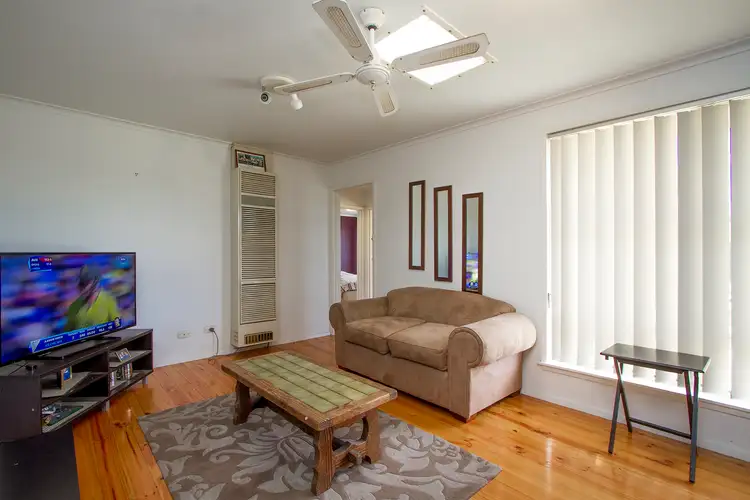 Fourth view of Homely house listing, 19 Glomar Grove, Sale VIC 3850
