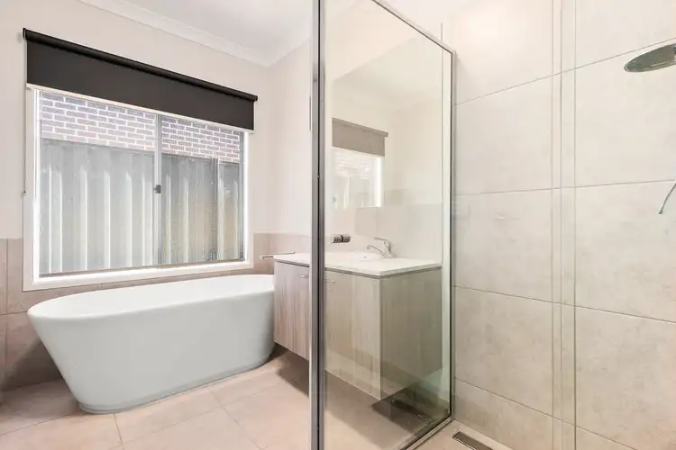 Fifth view of Homely house listing, 22 Henwood Rise, Mernda VIC 3754