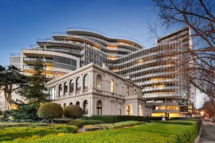 209/55 Queens Road, Melbourne VIC 3004