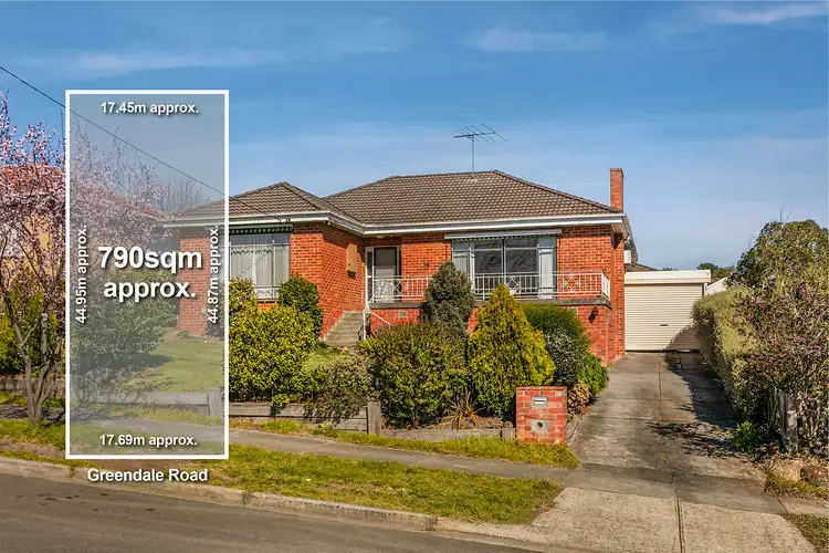 16 Greendale Road, Doncaster East VIC 3109