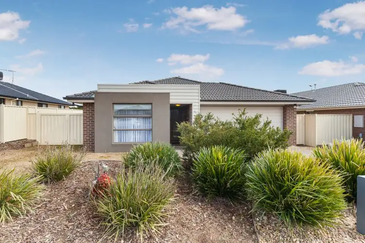 27 Mikada Boulevard, Kilmore VIC 3764