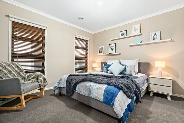 Fifth view of Homely house listing, 8 Fossilstone Avenue, Doreen VIC 3754