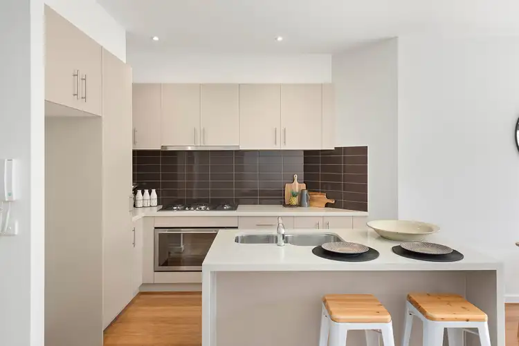 Third view of Homely townhouse listing, 5/5 Vine Street, Heidelberg VIC 3084