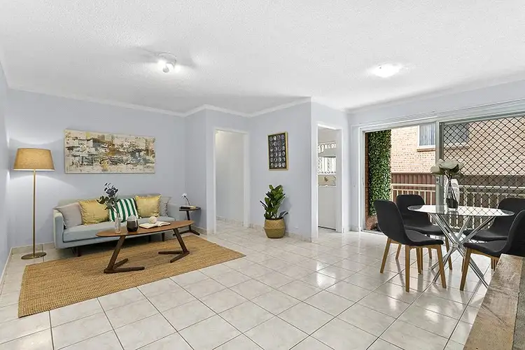 2/71 Weston Street, Harris Park NSW 2150