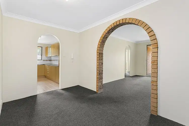 11/6-8 Alfred Street, Westmead NSW 2145