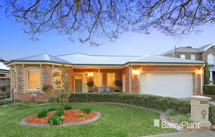 11 Lexington Close, Rowville VIC 3178