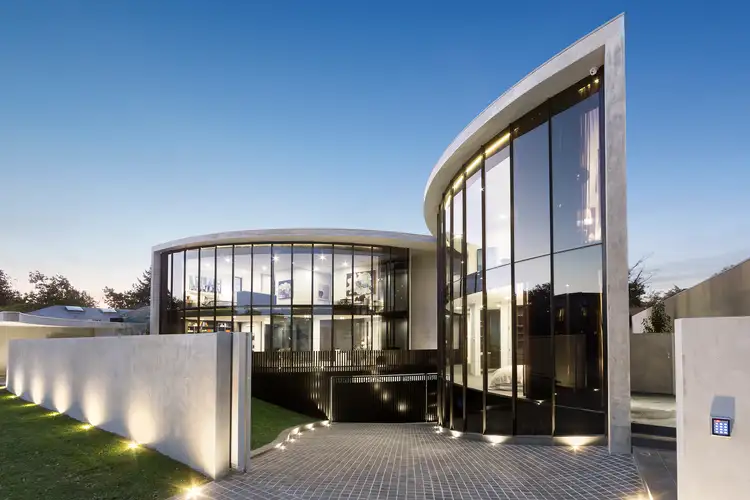 Second view of Homely house listing, 7 Teringa Place, Toorak VIC 3142
