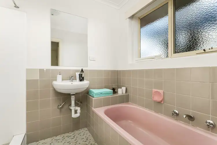 Fourth view of Homely apartment listing, 15/19 Mercer Road, Armadale VIC 3143
