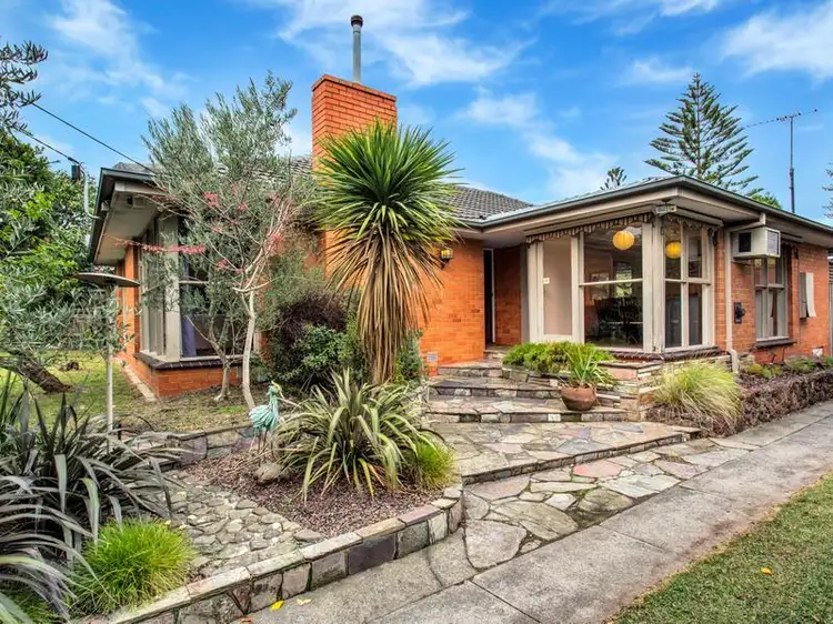 34 Husband Road, Forest Hill VIC 3131