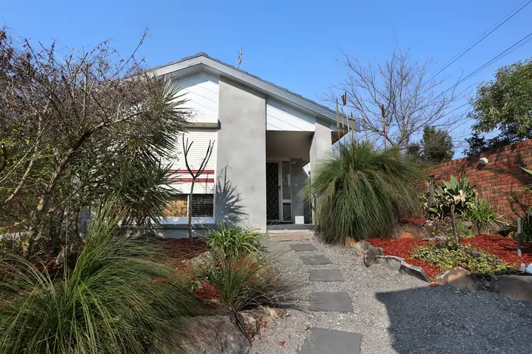 8 Prunus  Close, Glenmore Park NSW 2745