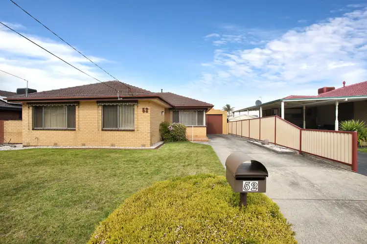 52 First  Avenue, Dandenong North VIC 3175