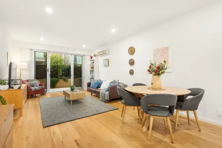 Third view of Homely apartment listing, 2/120 Princes Street, Port Melbourne VIC 3207