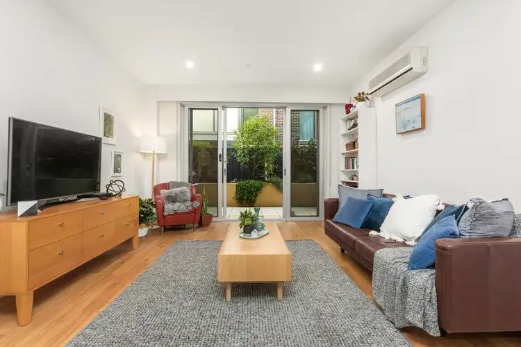 Fourth view of Homely apartment listing, 2/120 Princes Street, Port Melbourne VIC 3207