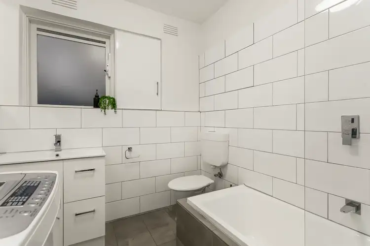 Sixth view of Homely apartment listing, 1/22 Auburn Grove, Hawthorn East VIC 3123