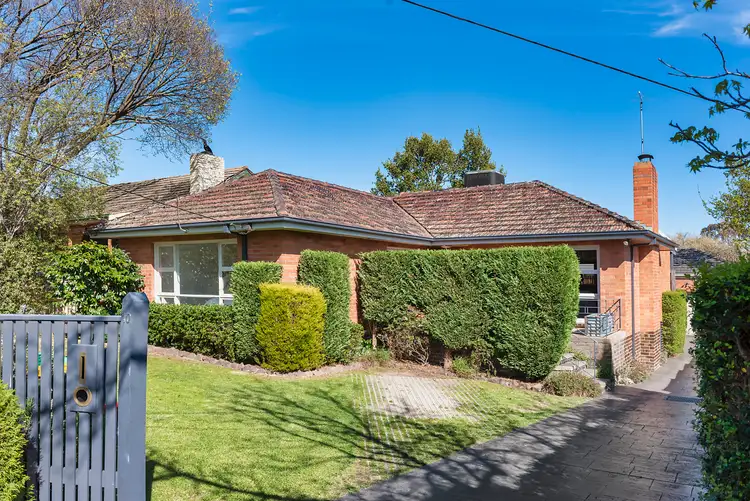 10 Harrow Street, Blackburn South VIC 3130