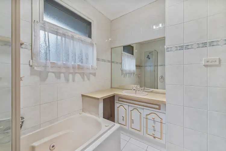 Sixth view of Homely house listing, 17 Simpson Drive, Mount Waverley VIC 3149