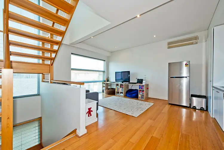 Third view of Homely townhouse listing, 2 Ashburn Grove, Ashburton VIC 3147