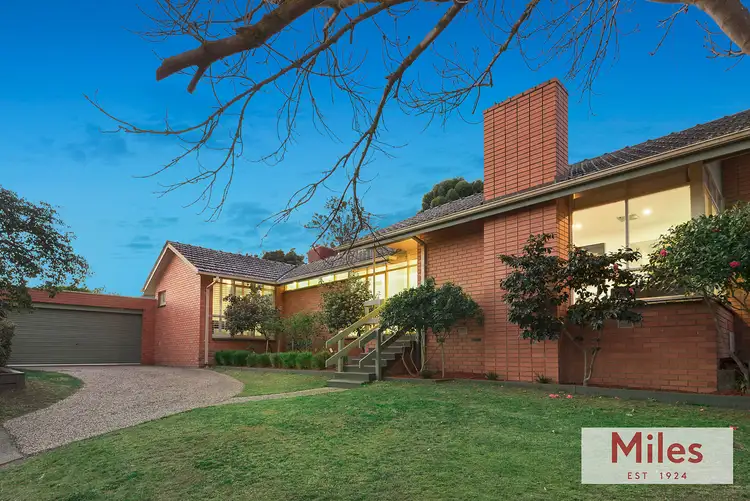 17 Robern Parade, Viewbank VIC 3084