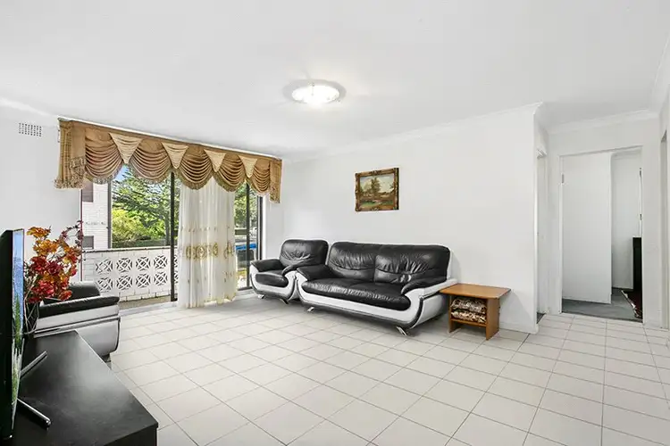 4/24-28 Wigram Street, Harris Park NSW 2150