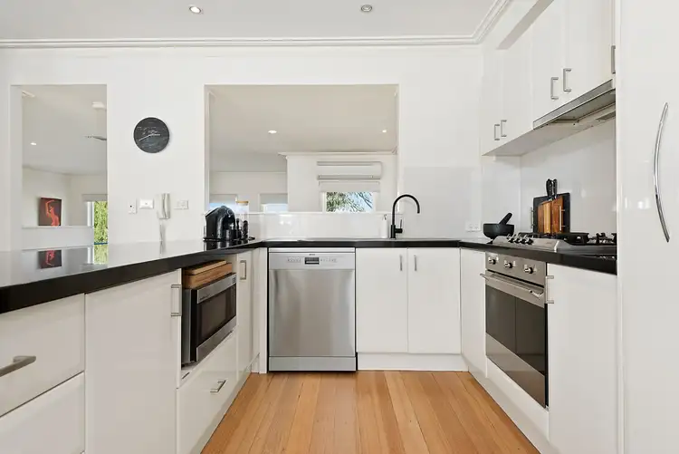 Fifth view of Homely townhouse listing, 9/113-115 Banksia Street, Eaglemont VIC 3084