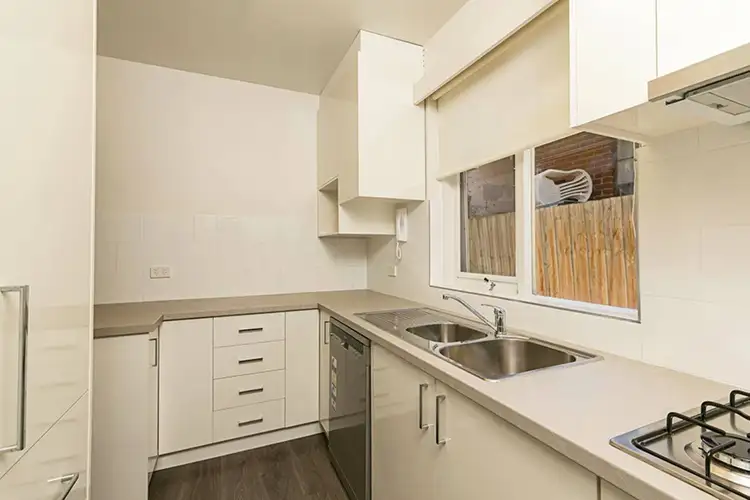 Fourth view of Homely apartment listing, 3/15 Oak Grove, Ripponlea VIC 3185