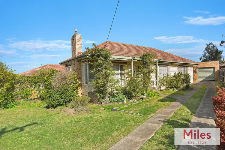 18 Avoca Street, Heidelberg VIC 3084
