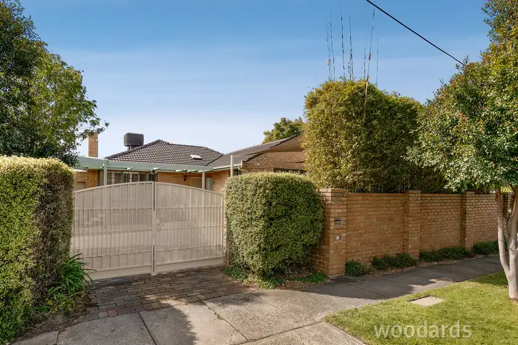 31 Normanby Road, Bentleigh East VIC 3165
