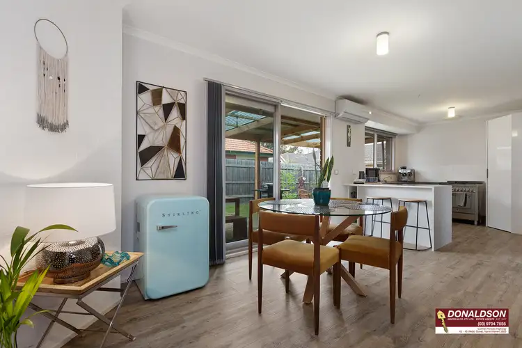 Fifth view of Homely house listing, 8 Gumnut Court, Berwick VIC 3806