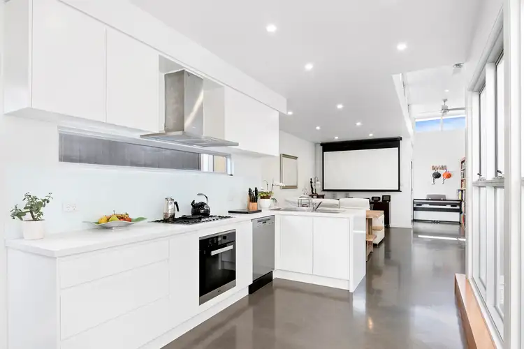 34 Nepean Highway, Brighton VIC 3186