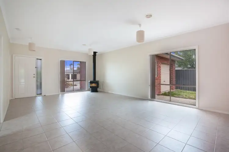 Fourth view of Homely house listing, 2 Jamieson Way, Wallan VIC 3756